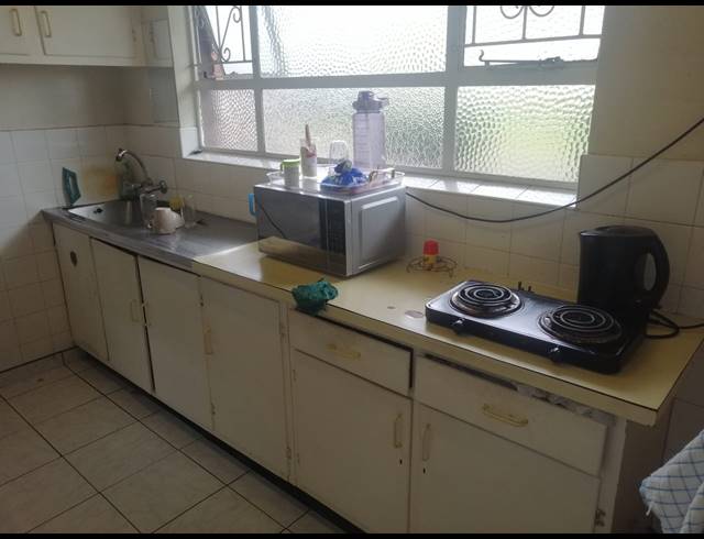 1.5 BEDROOM FLAT FOR SALE IN UMBILO